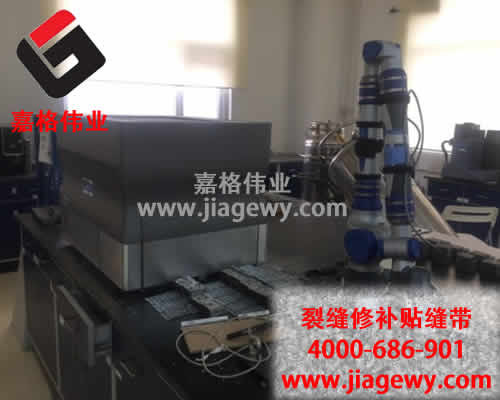 瀝青路面灌縫膠廠家員工中秋在崗生產(chǎn)，值得點(diǎn)贊